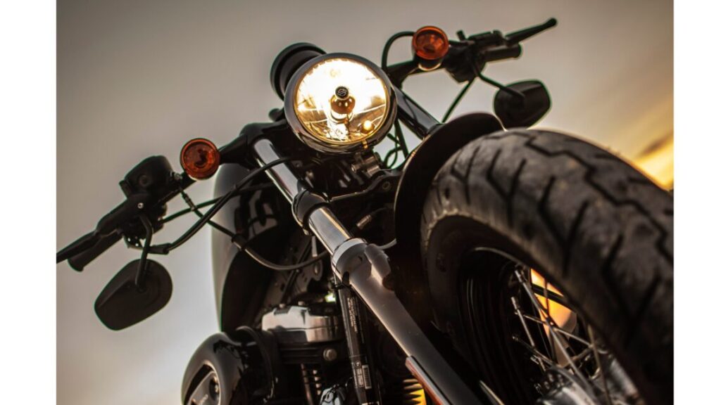ローアングルバイクのフロント部分