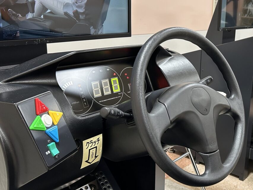 模擬運転装置のハンドル